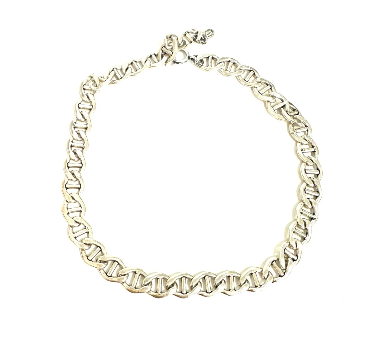 The Choker Necklace