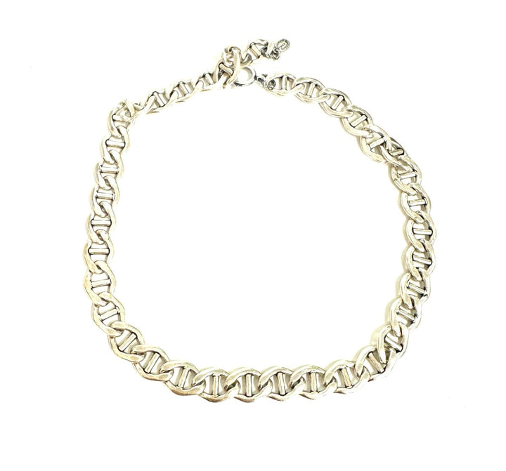 The Choker Necklace