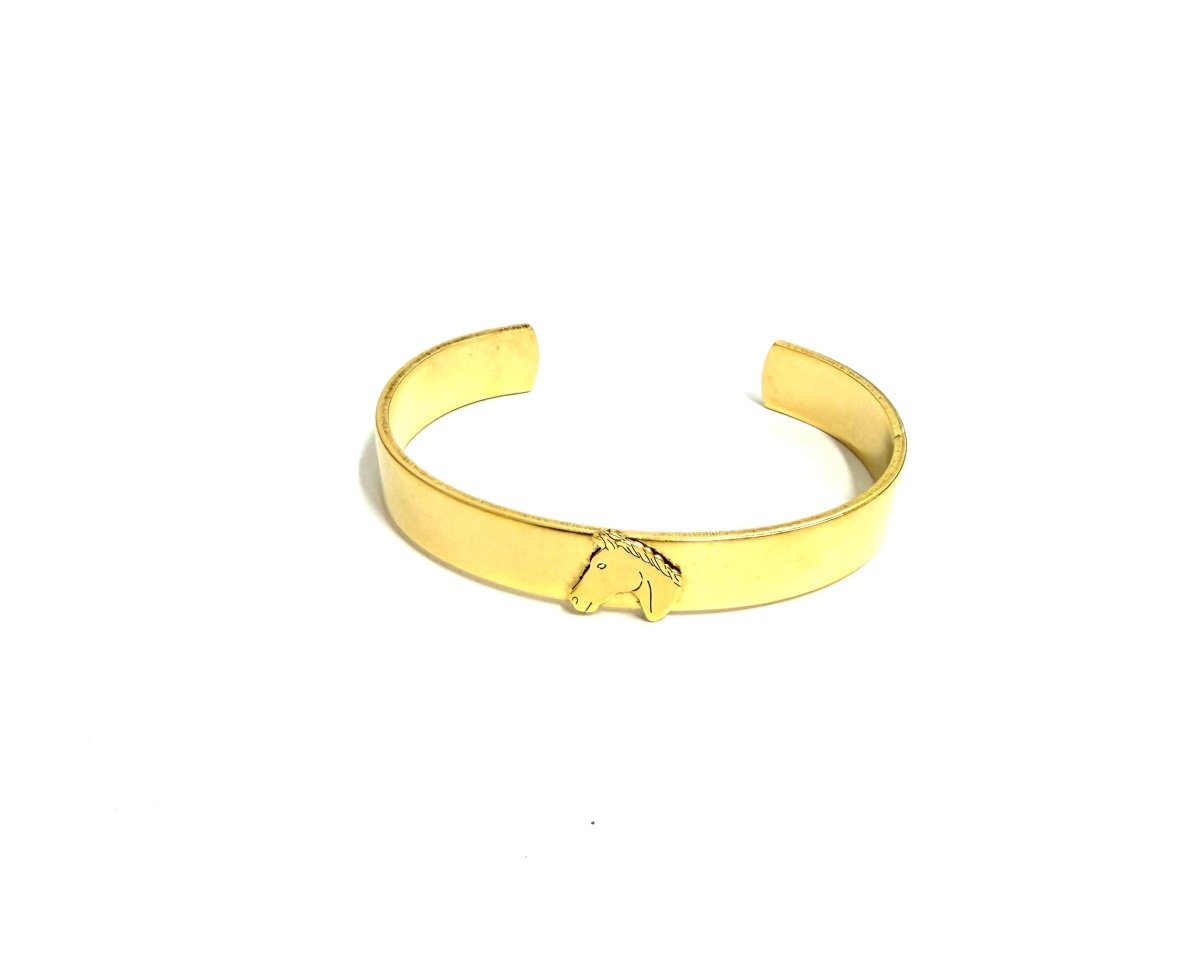 Yochi Gold Cuff With Little Horse