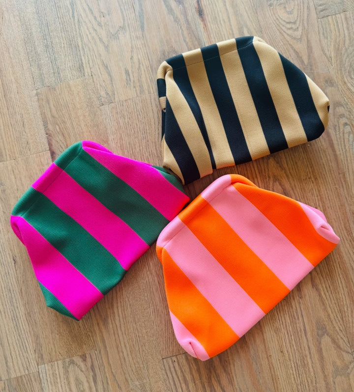 The Cabana Clutch