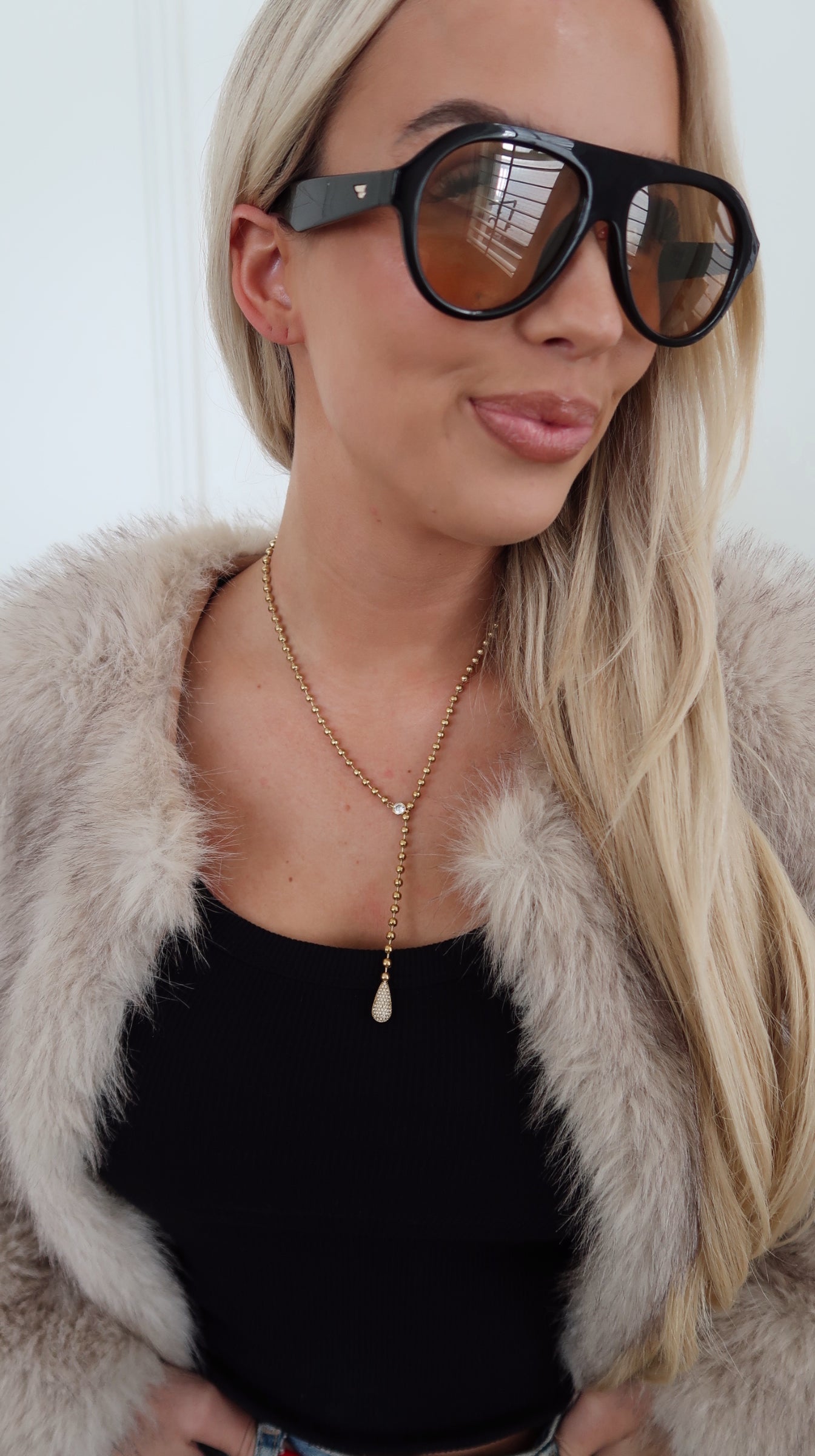LAINEY NECKLACE