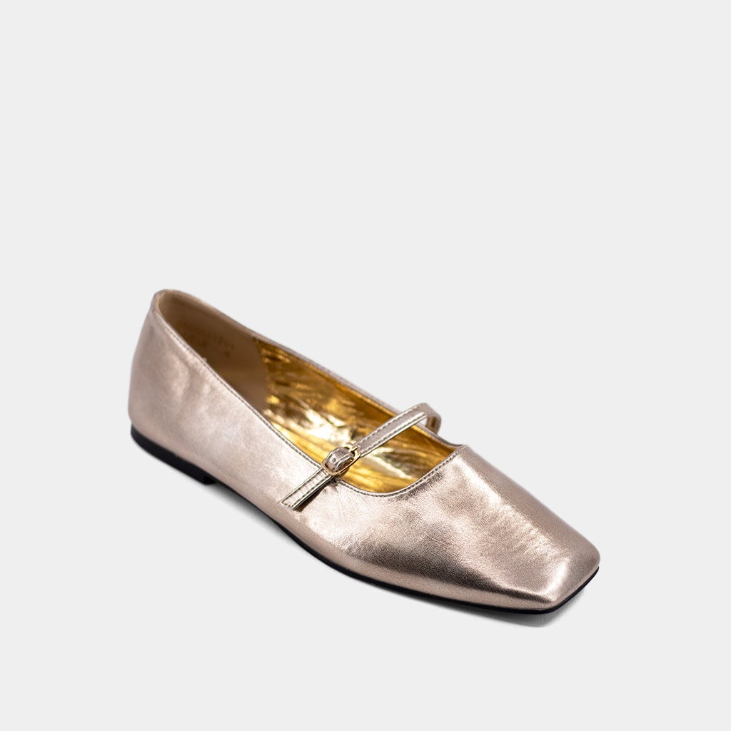 The Golden Adele Flats