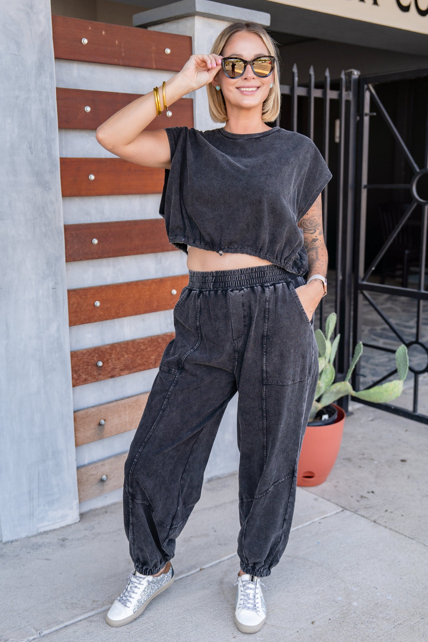 The Broadway Top-4 Colors
