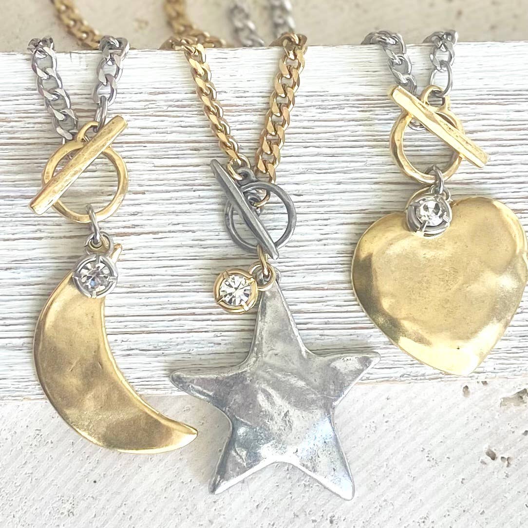 The Large Pendant Toggle Necklace-3 Options