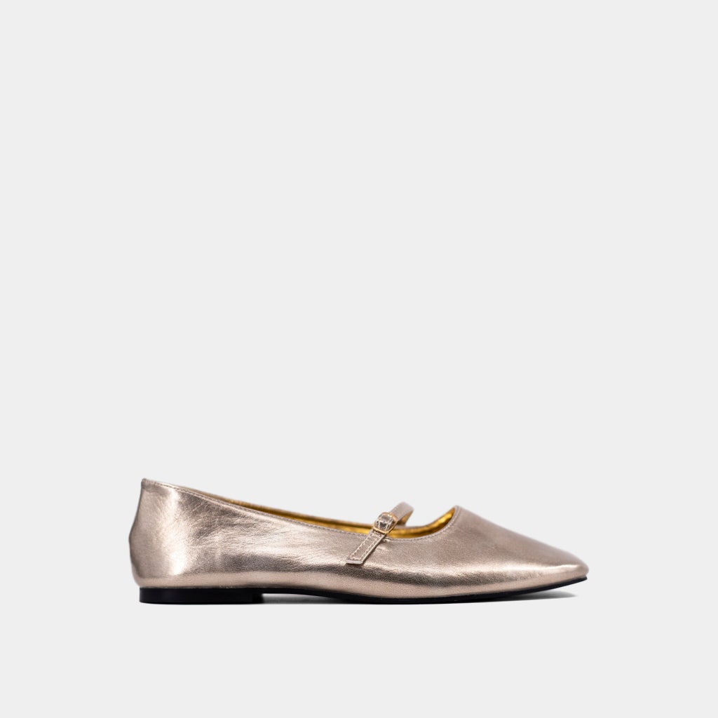 The Golden Adele Flats