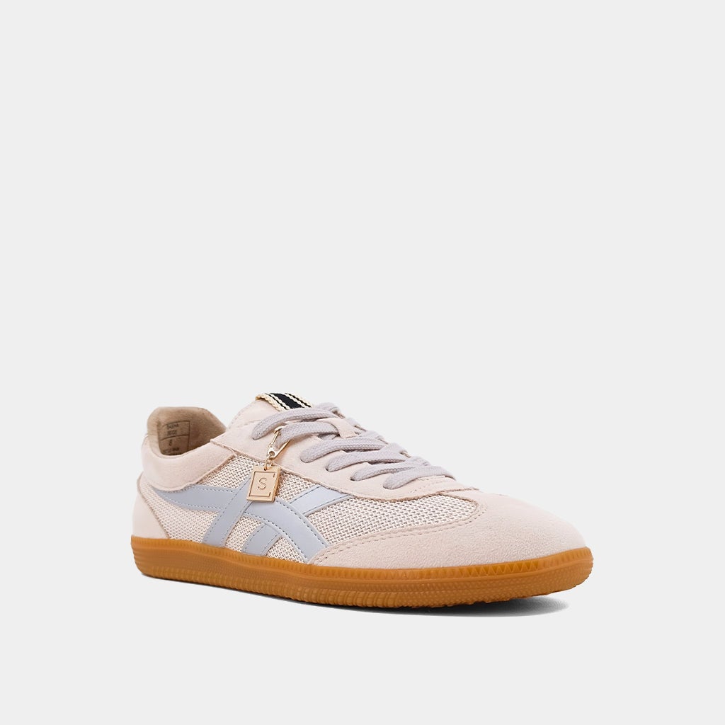The Beige Sasha Sneaks