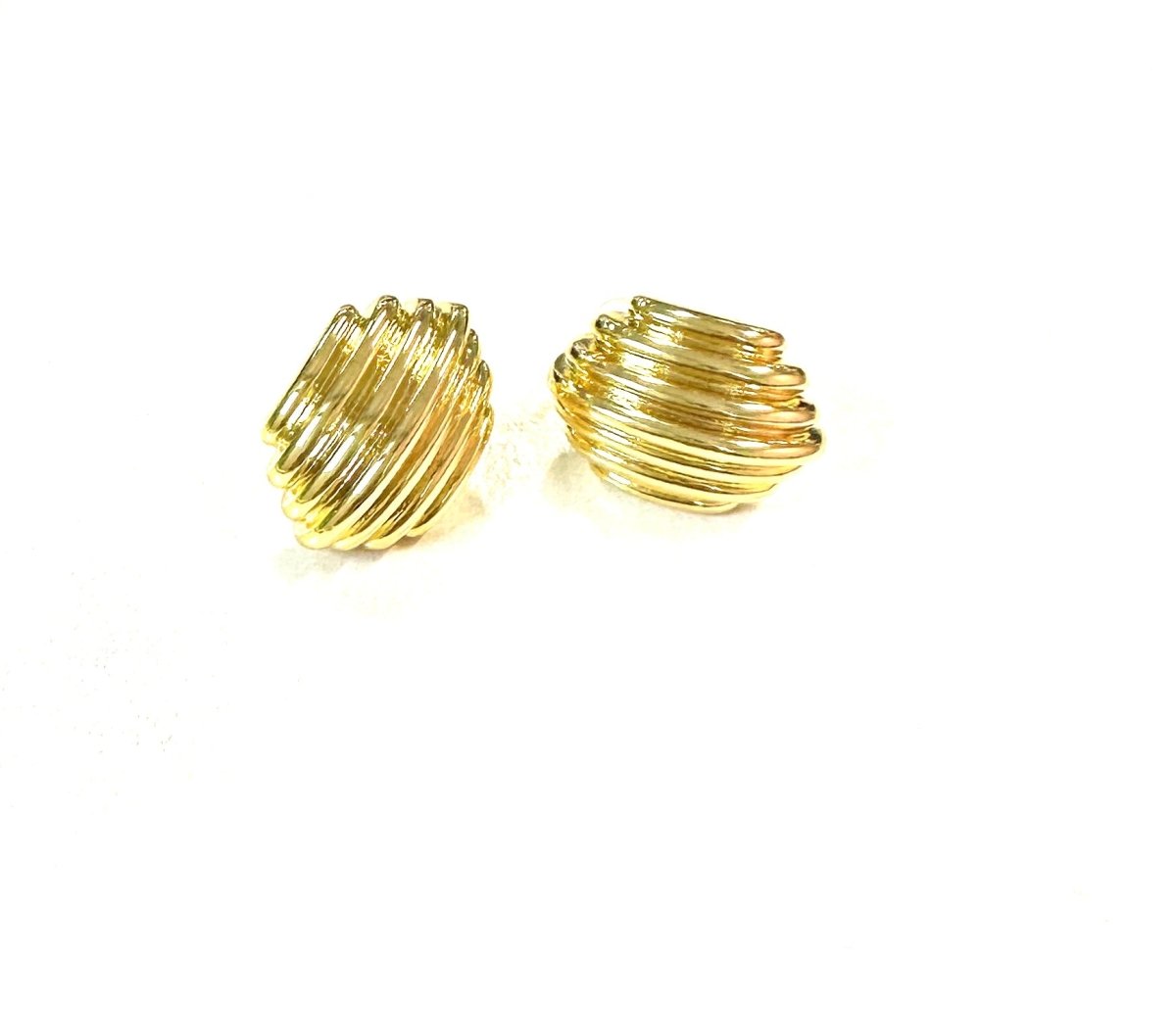 The Elliot Statement Studs