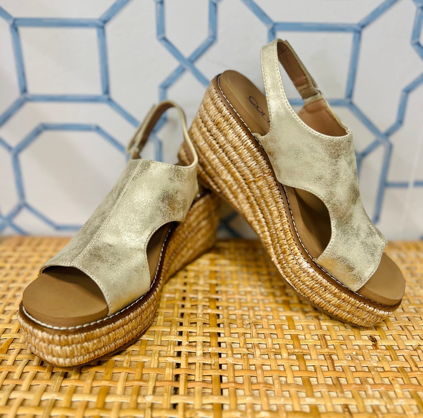 The Mahalo Wedges
