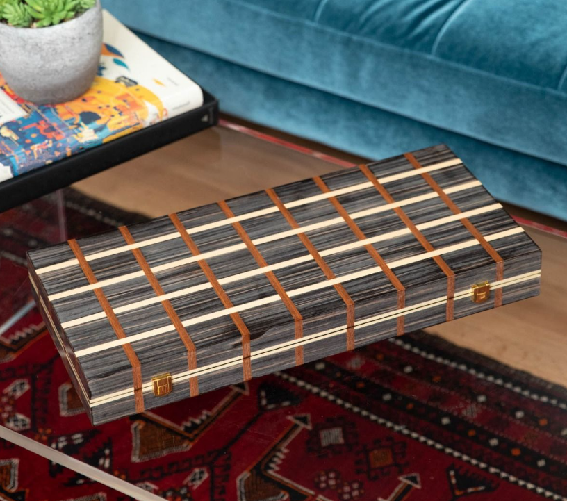 The Leo Backgammon Set