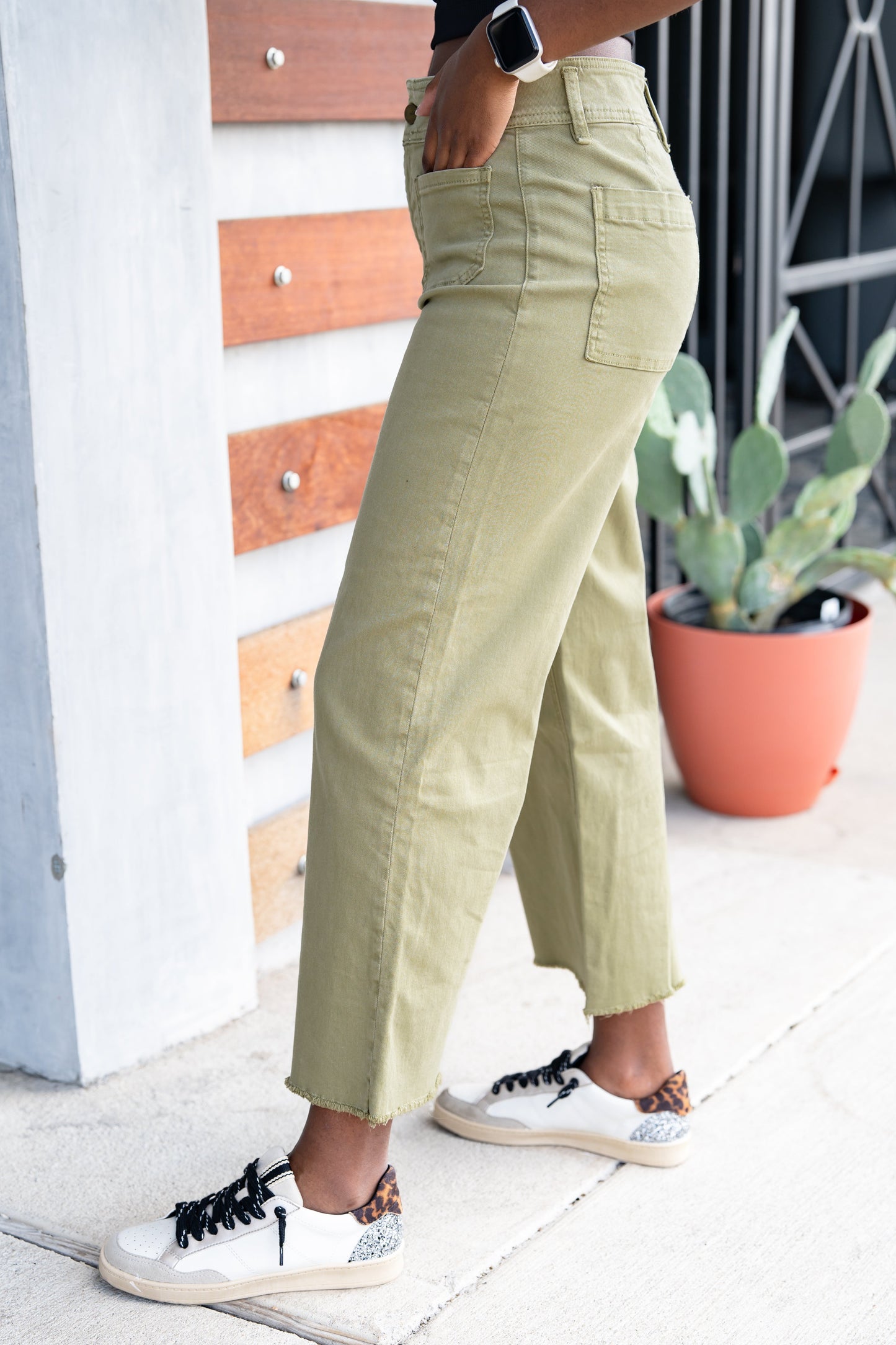 The Olive Carter Cropped Jeans-AS
