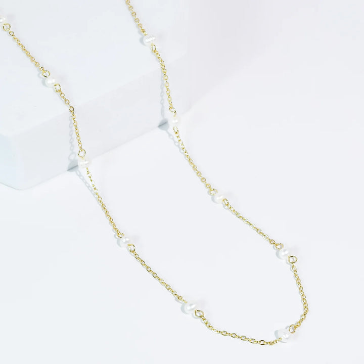 The Floating Pearl Necklace