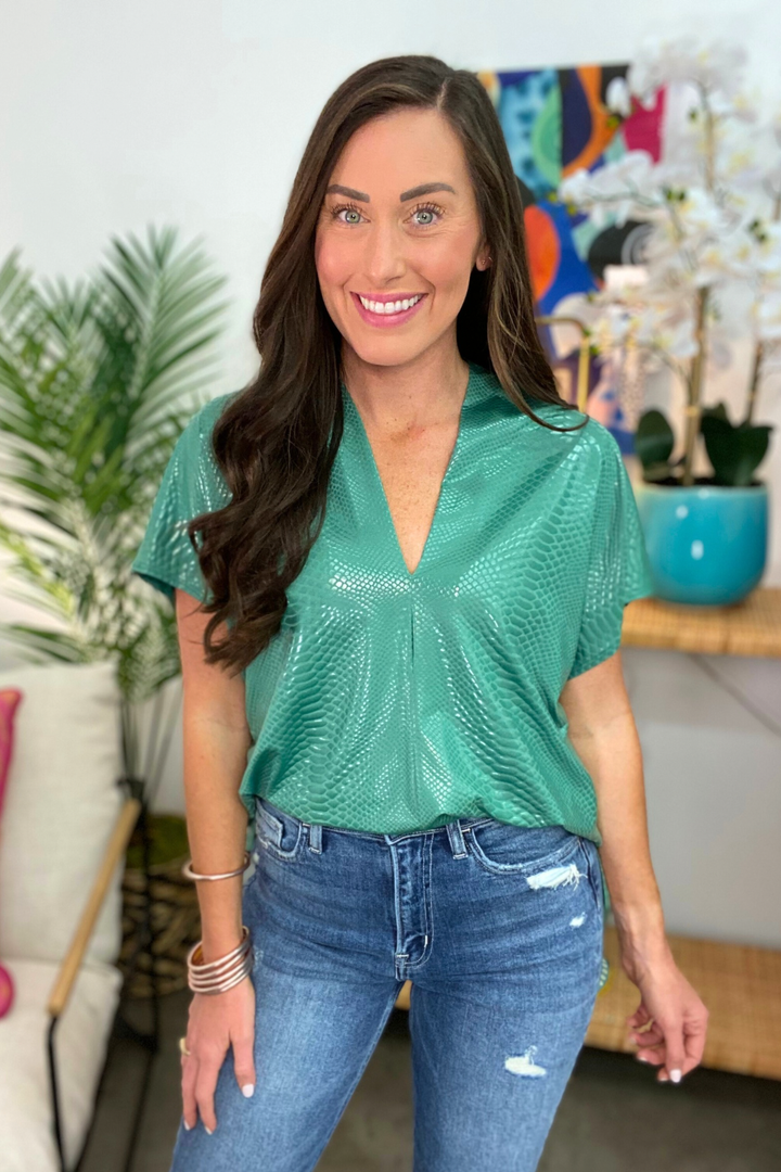 The Green Mamba V Top-AS