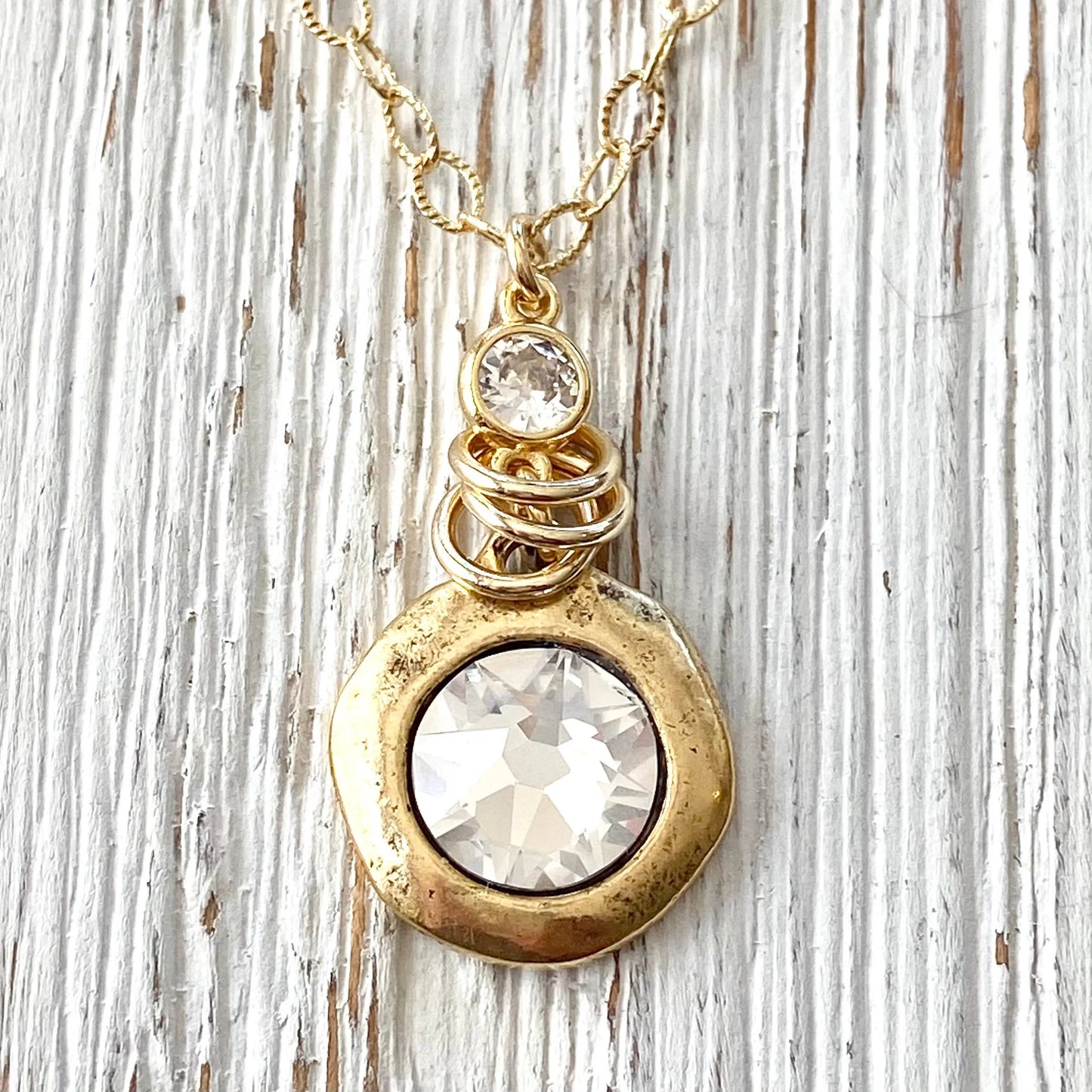 The Radiant Halo Necklace