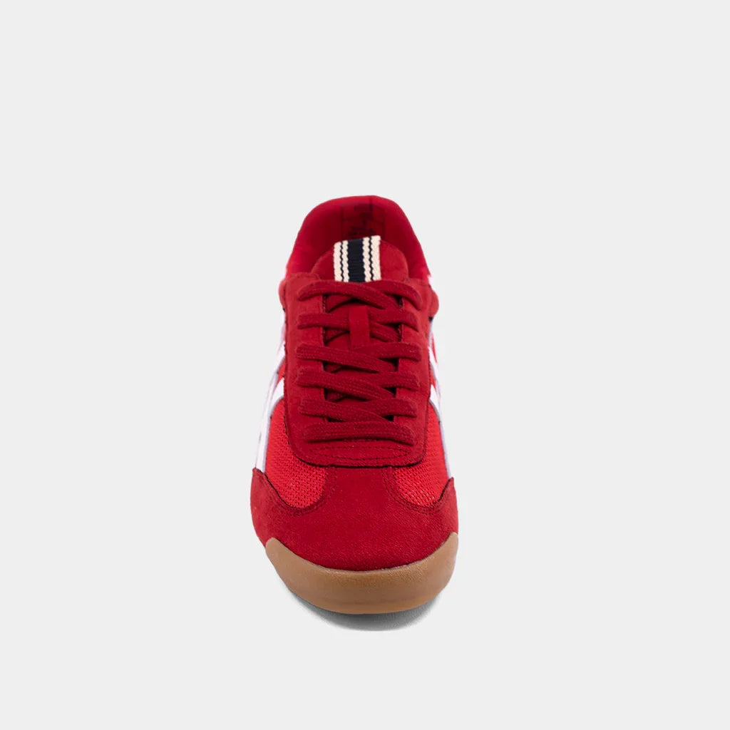 The Red Sedona Sneaks