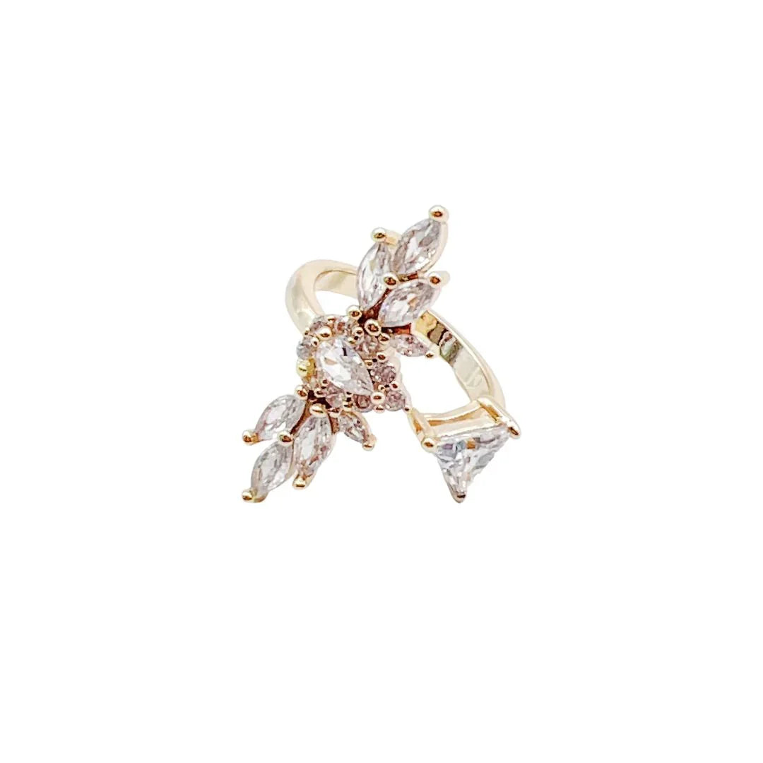 The Vintage Crystal Ring