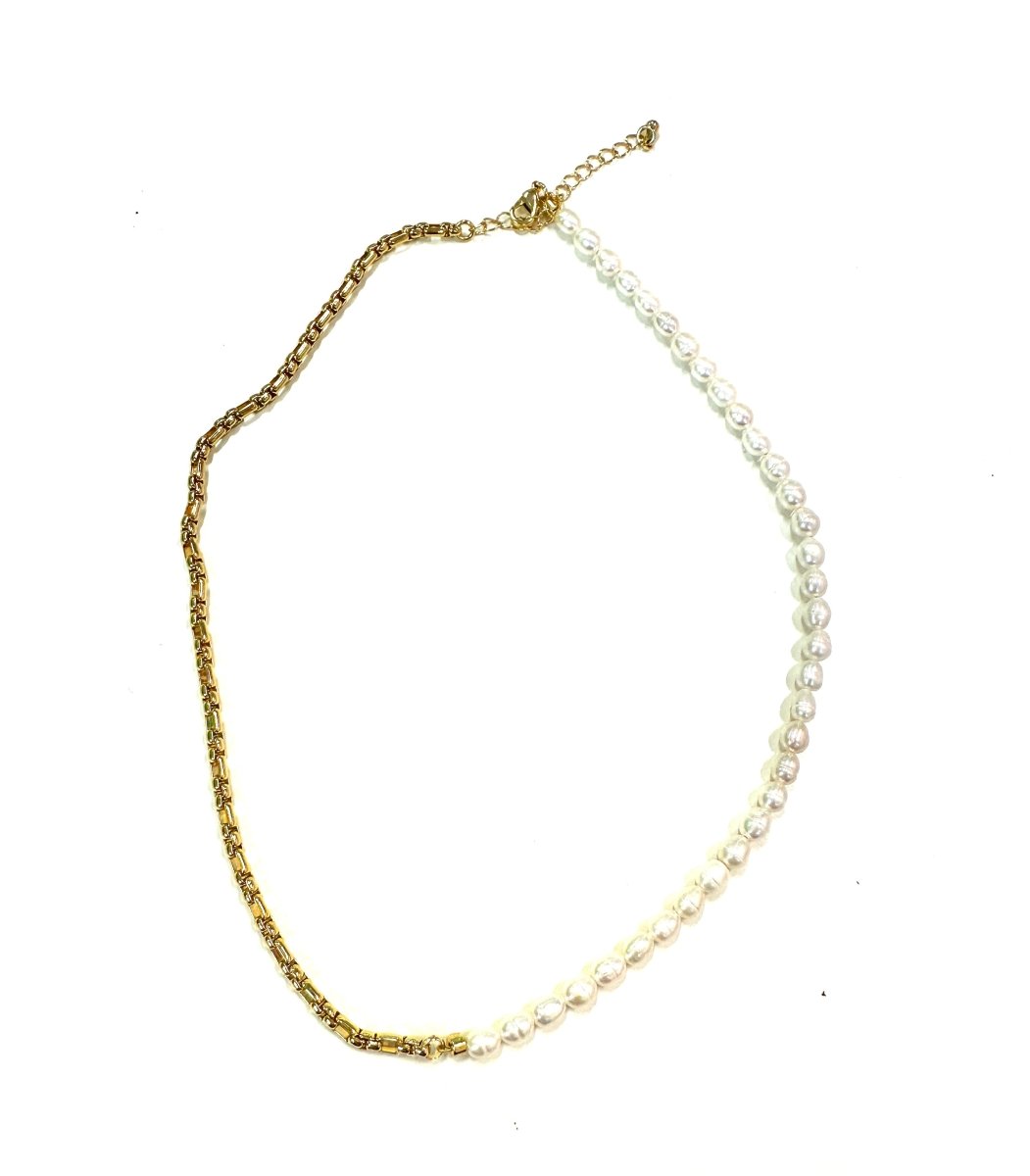 The Isla Necklace