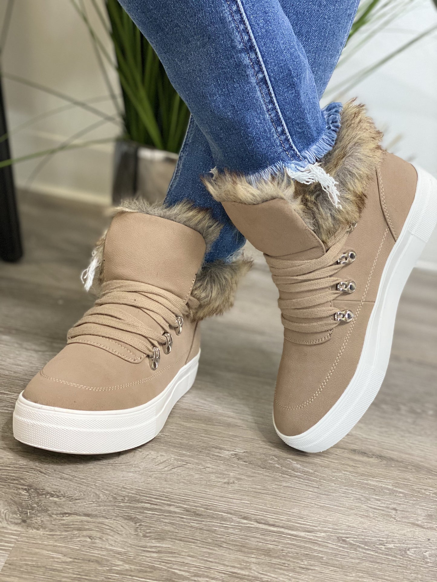 The Furry Booties - 2 Colors