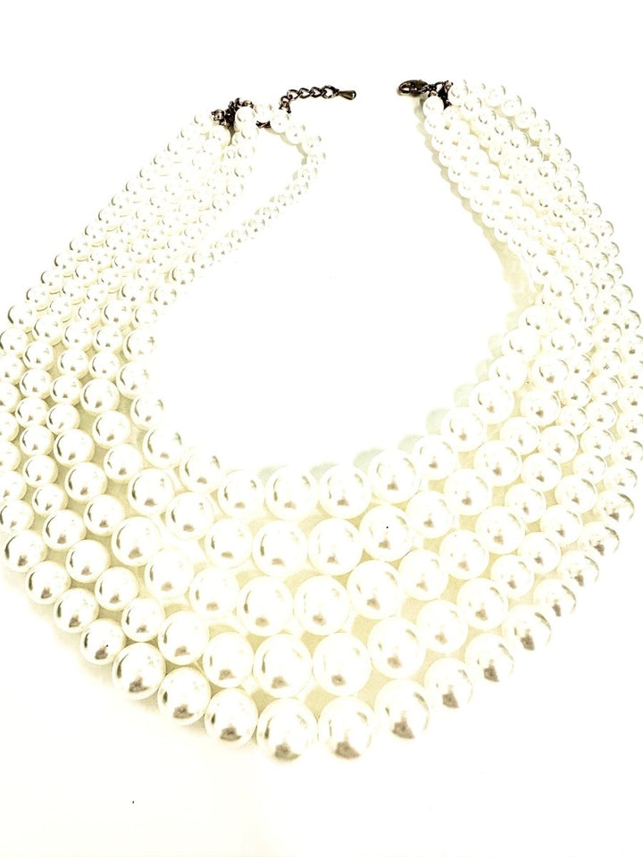 The 5 Strand Necklace in Pearl