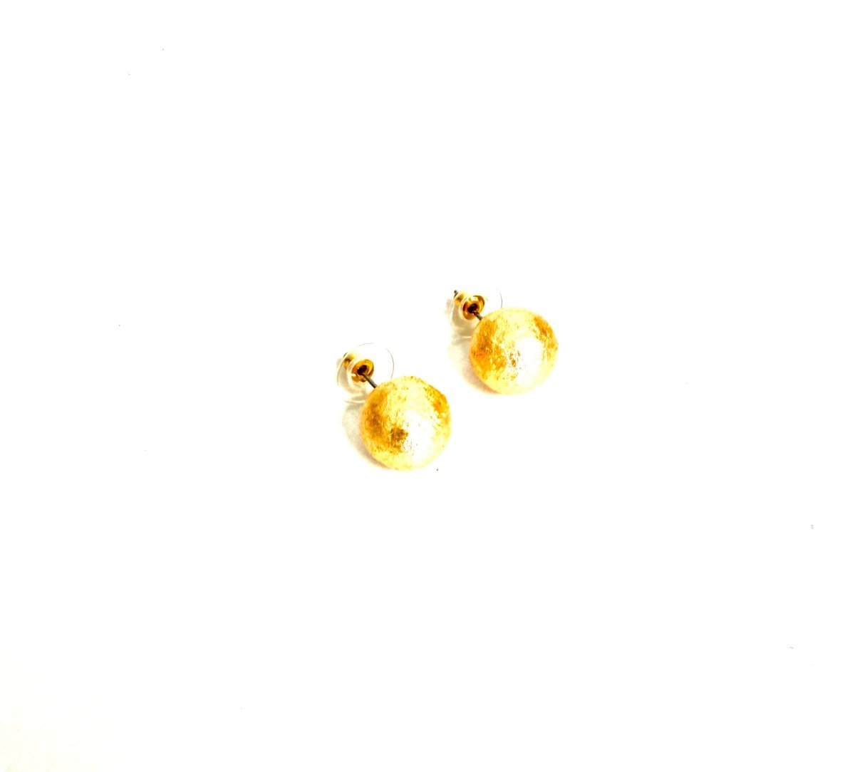 The Pearl Mache' Studs- 2 Colors
