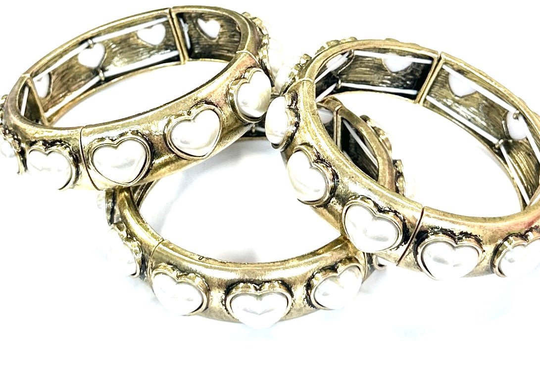 The Pearl Heart Stretch Bangle