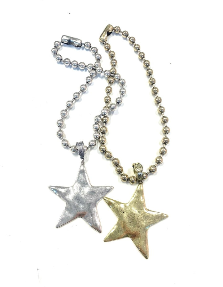 The Super Star Necklace- 2 Colors