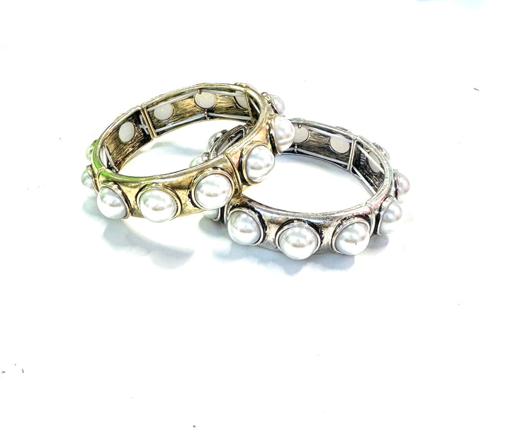 The Worn Pearl Stretch Bracelet- 2 Colors
