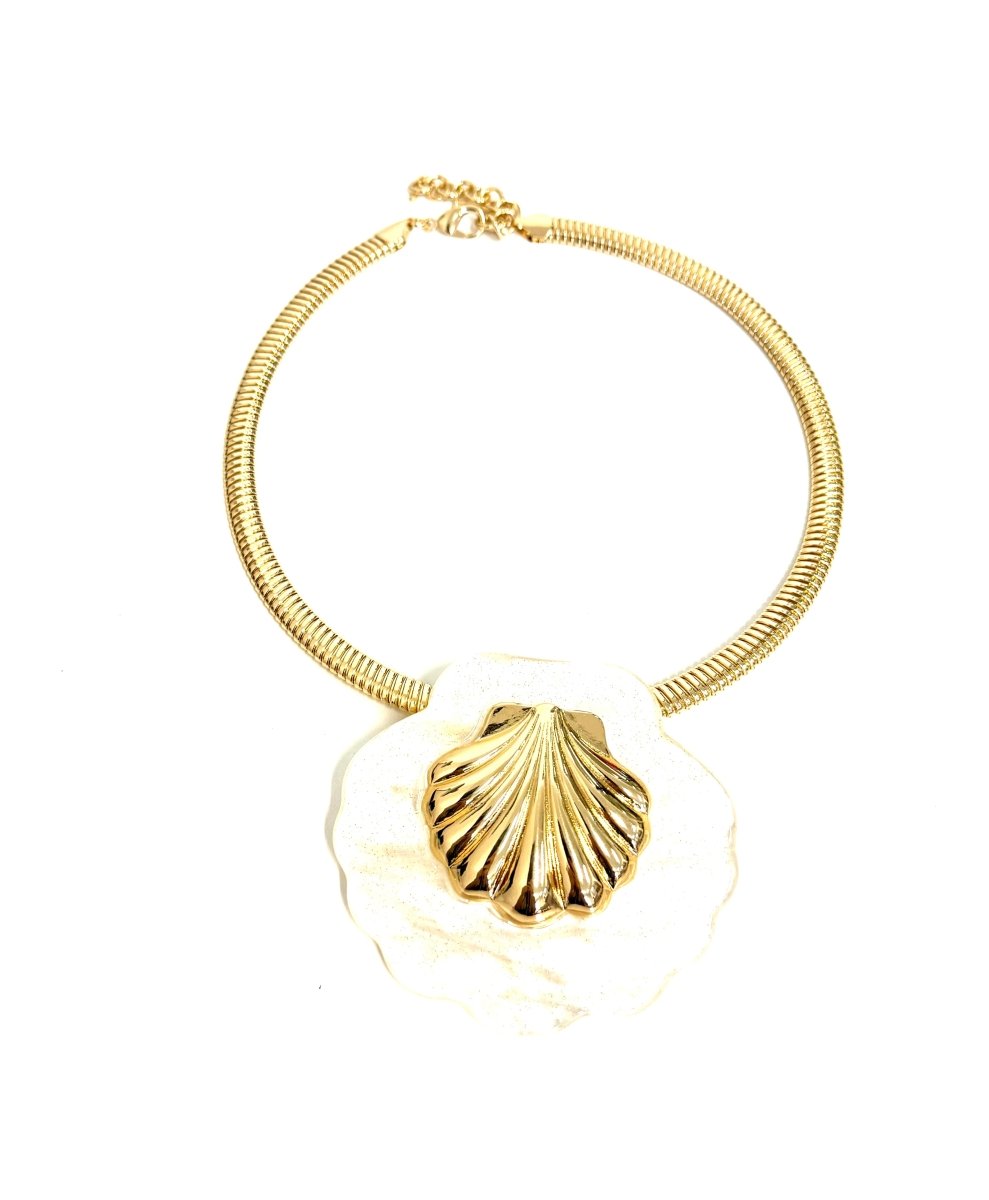 The Shell Collar