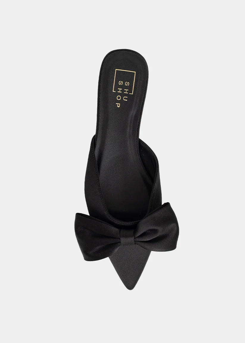 The Dorothy Slides in Black