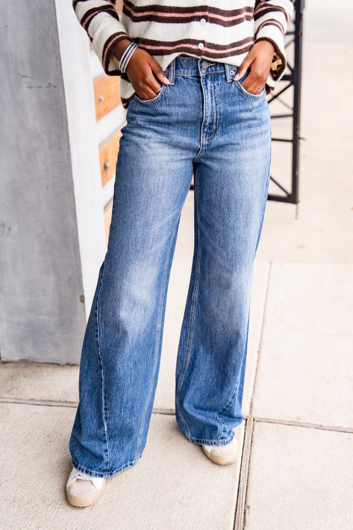 The Cello Curved Jeans