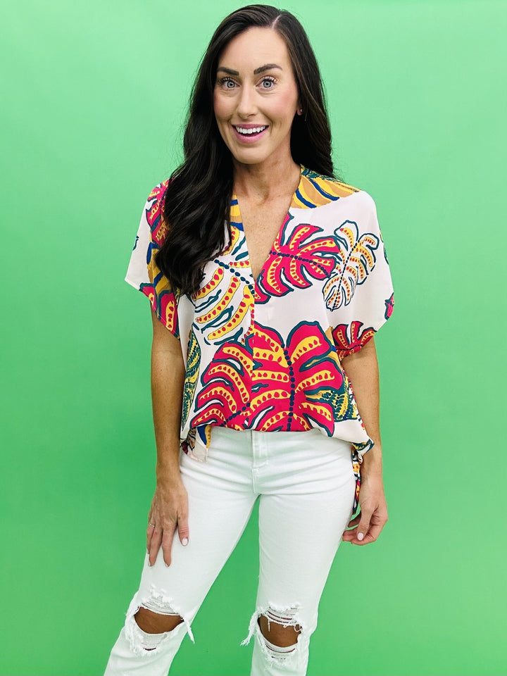 The St. Tropez V Top