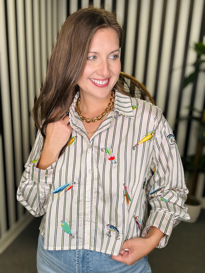 QOS Striped Fishing Lure Button Up