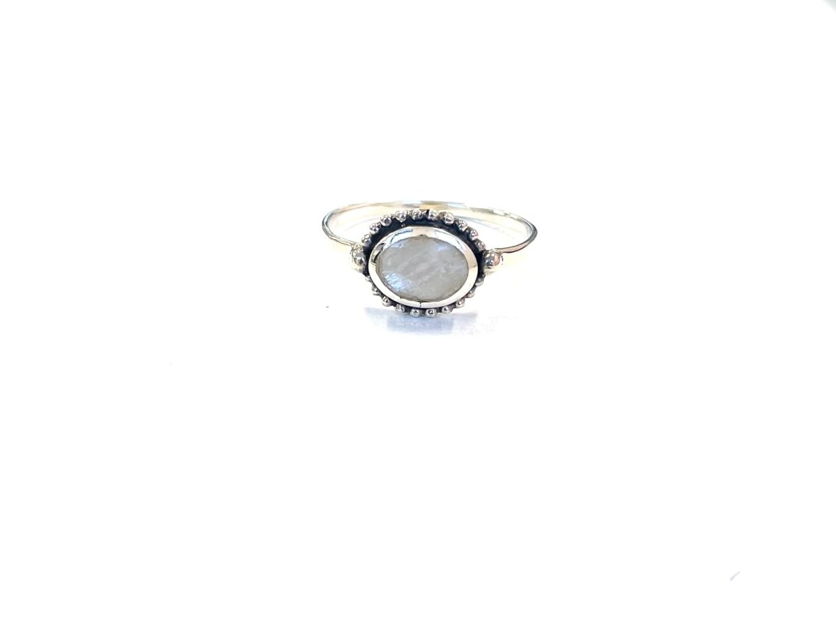 Sterling Ring-Creamy Center