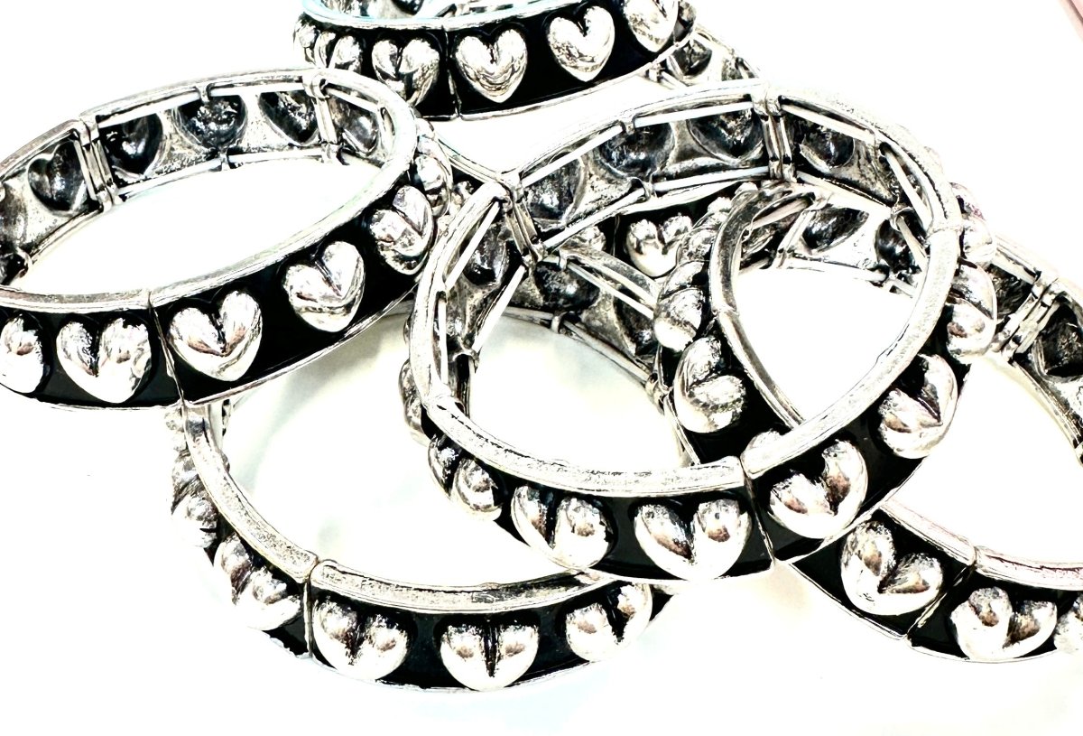 The Black Heart Stretch Bangle