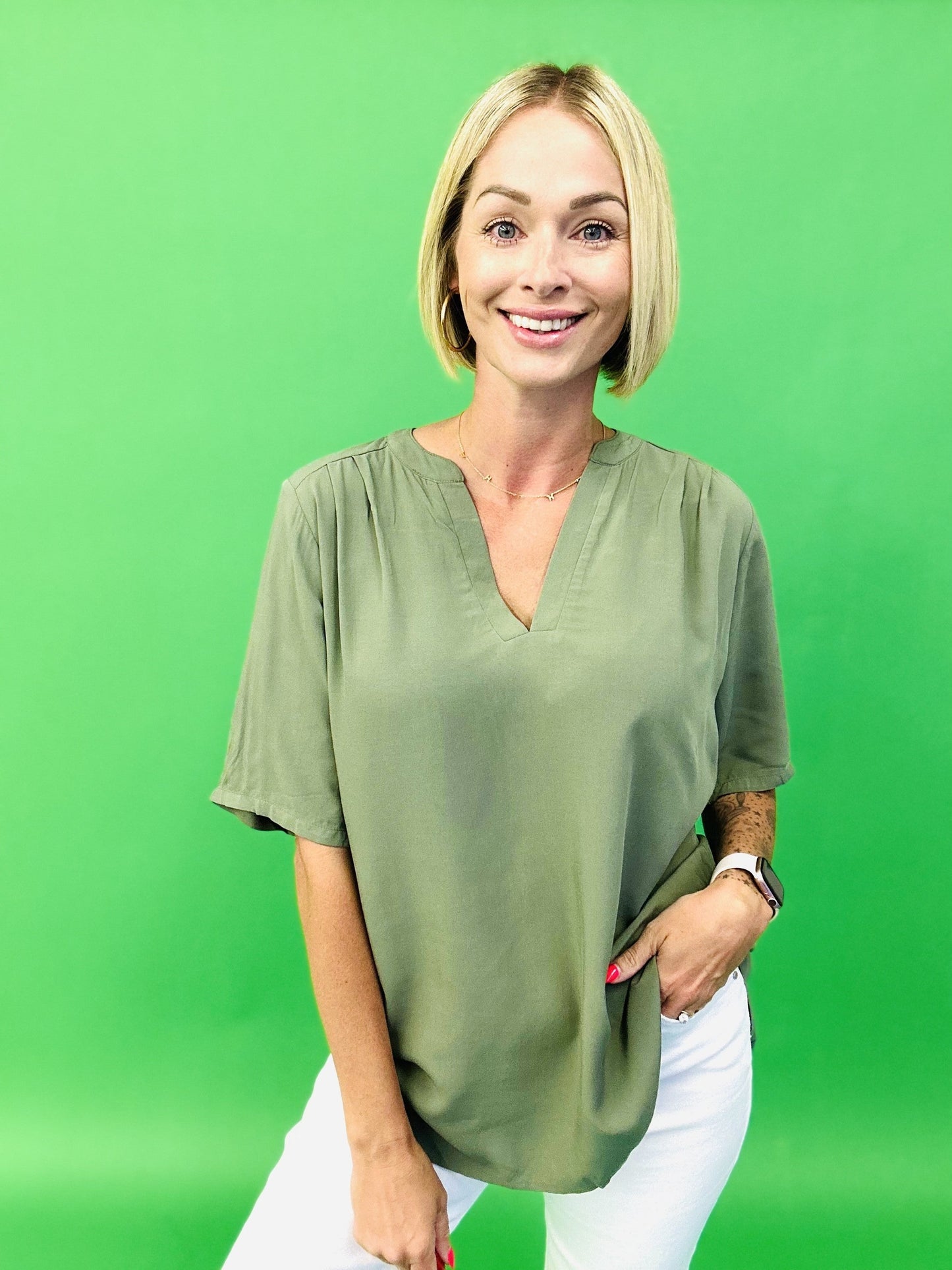 The STEAL Biz Blouse in 11 Colors/AS