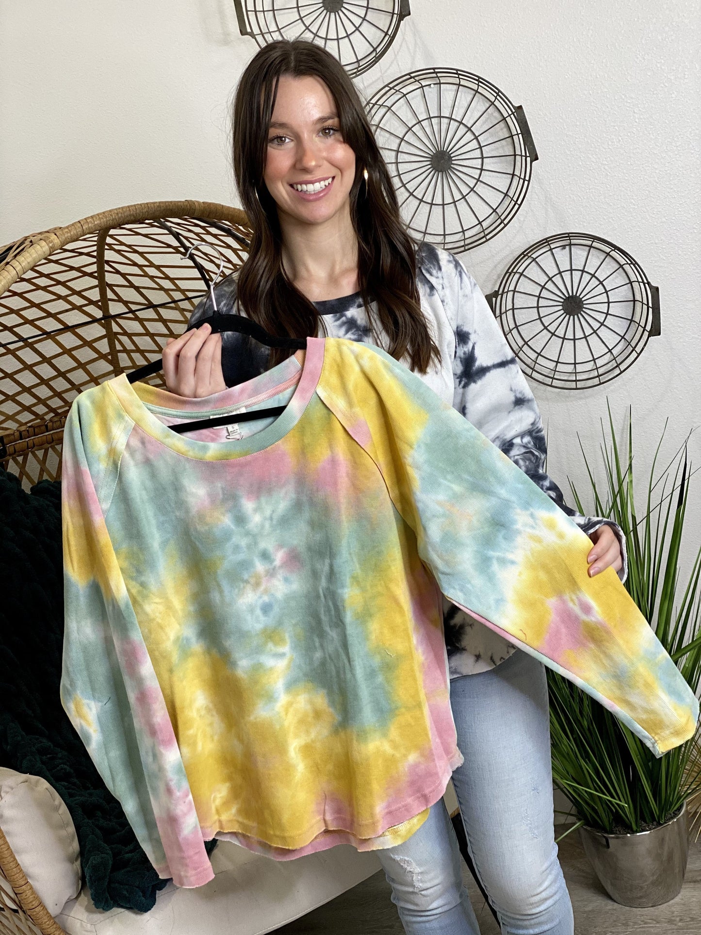 The Dyed Raglan Top - 2 Colors