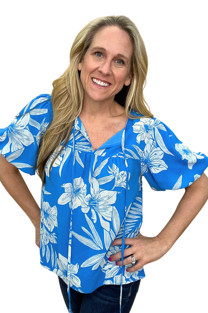 The Turtle Bay Top in Blue
