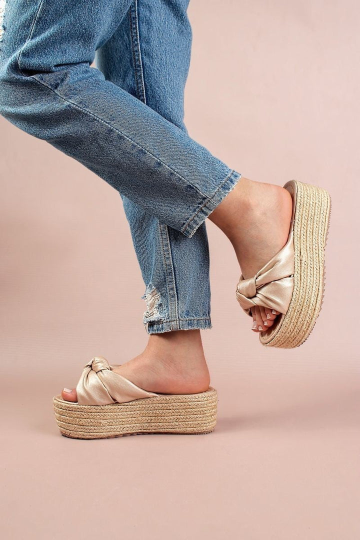 The Lola Wedge-3 Colors