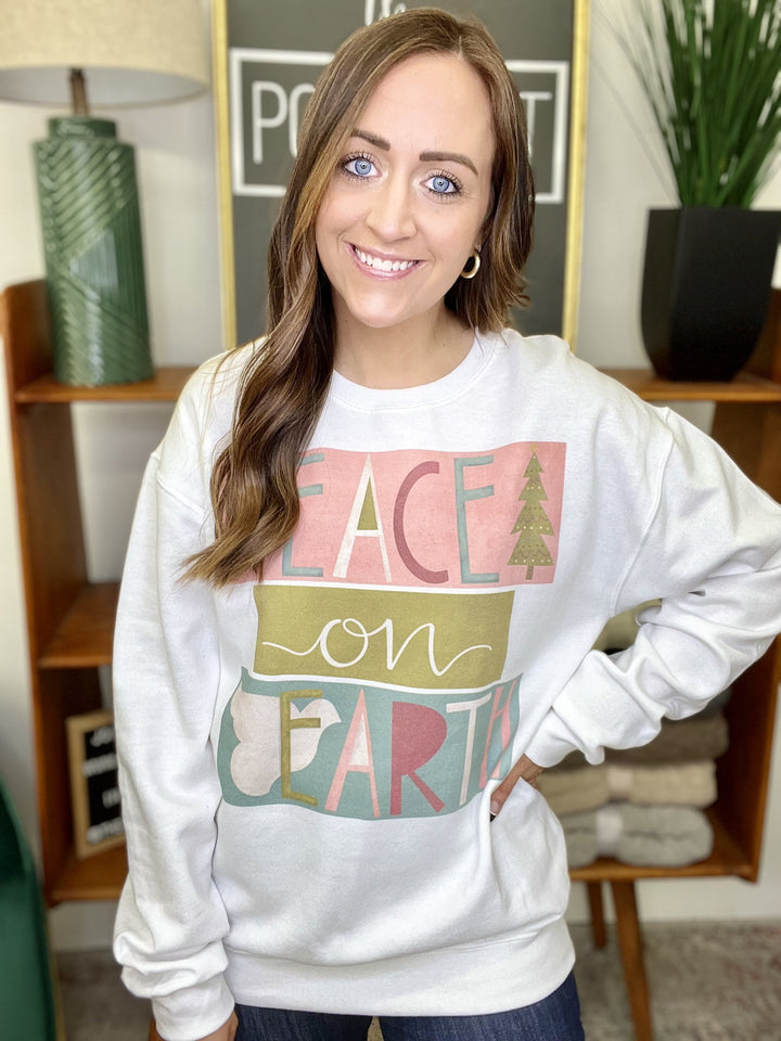 Peace on Earth Pullover