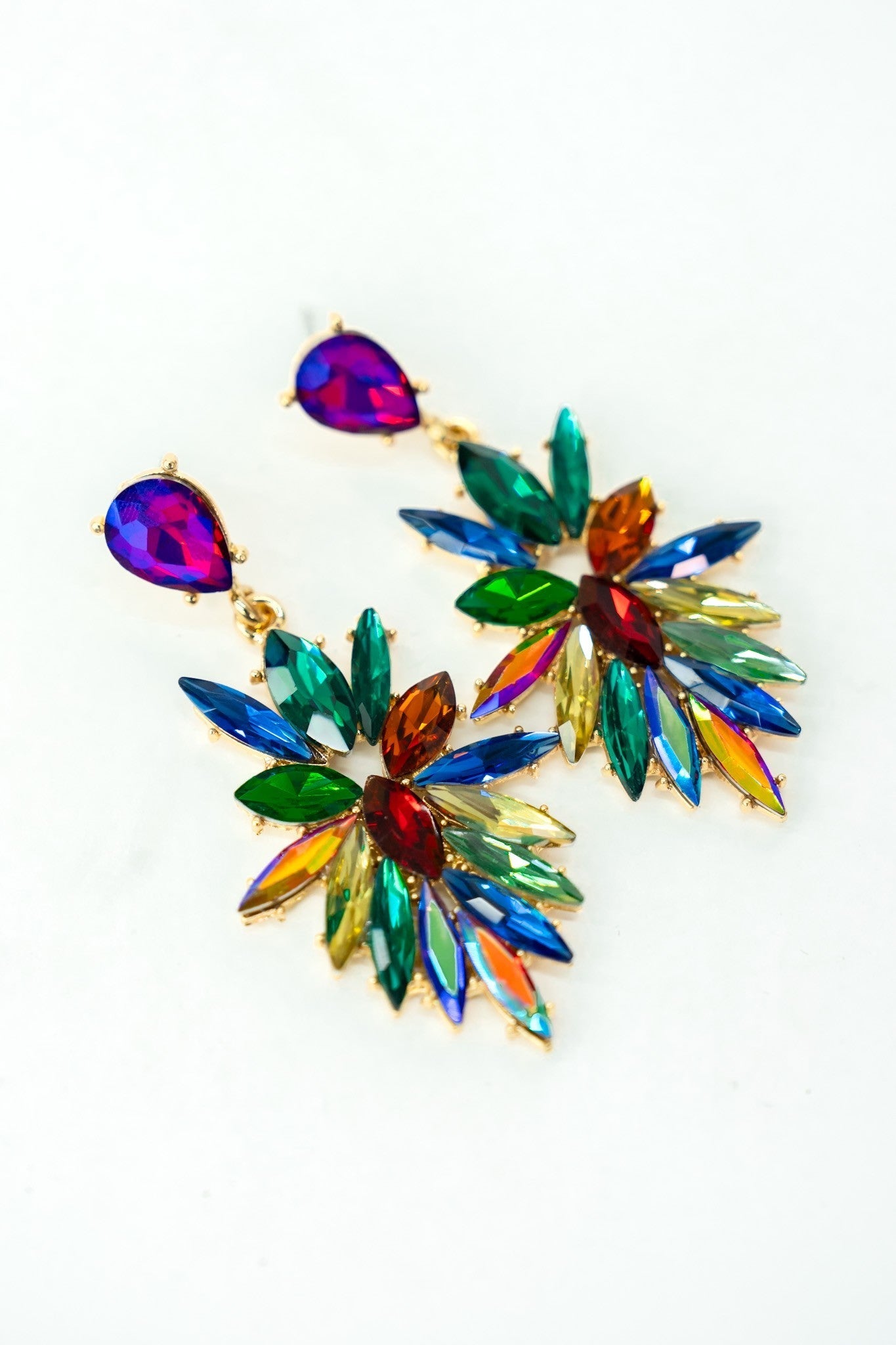 PF Steal-Holiday Glam Earrings