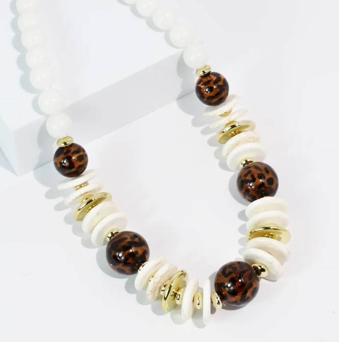 The Wildly Chic Necklace