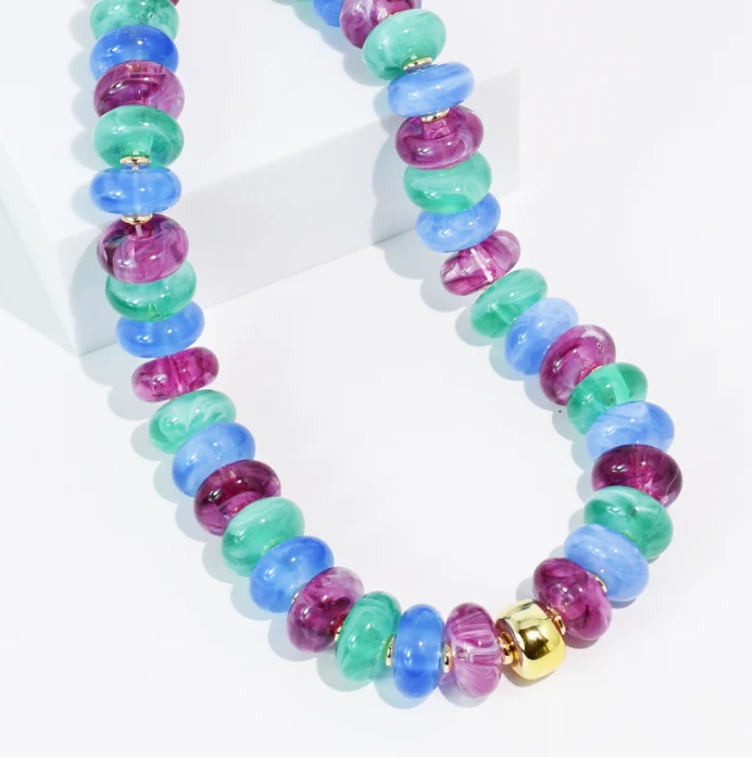 The Mermaid Kisses Necklace