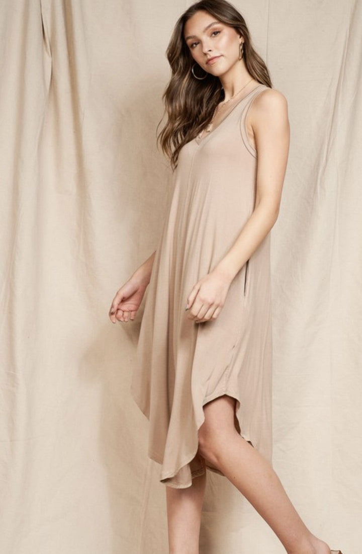 The Betsy Midi - 4 Colors