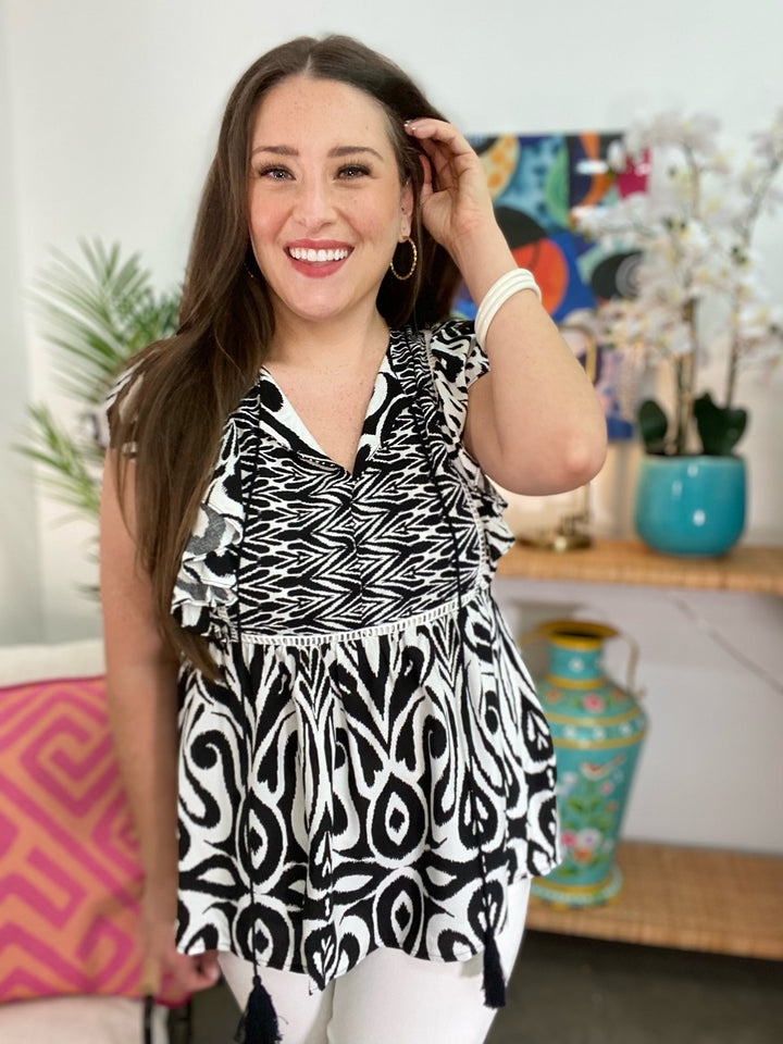 The Kerrville Top in Black