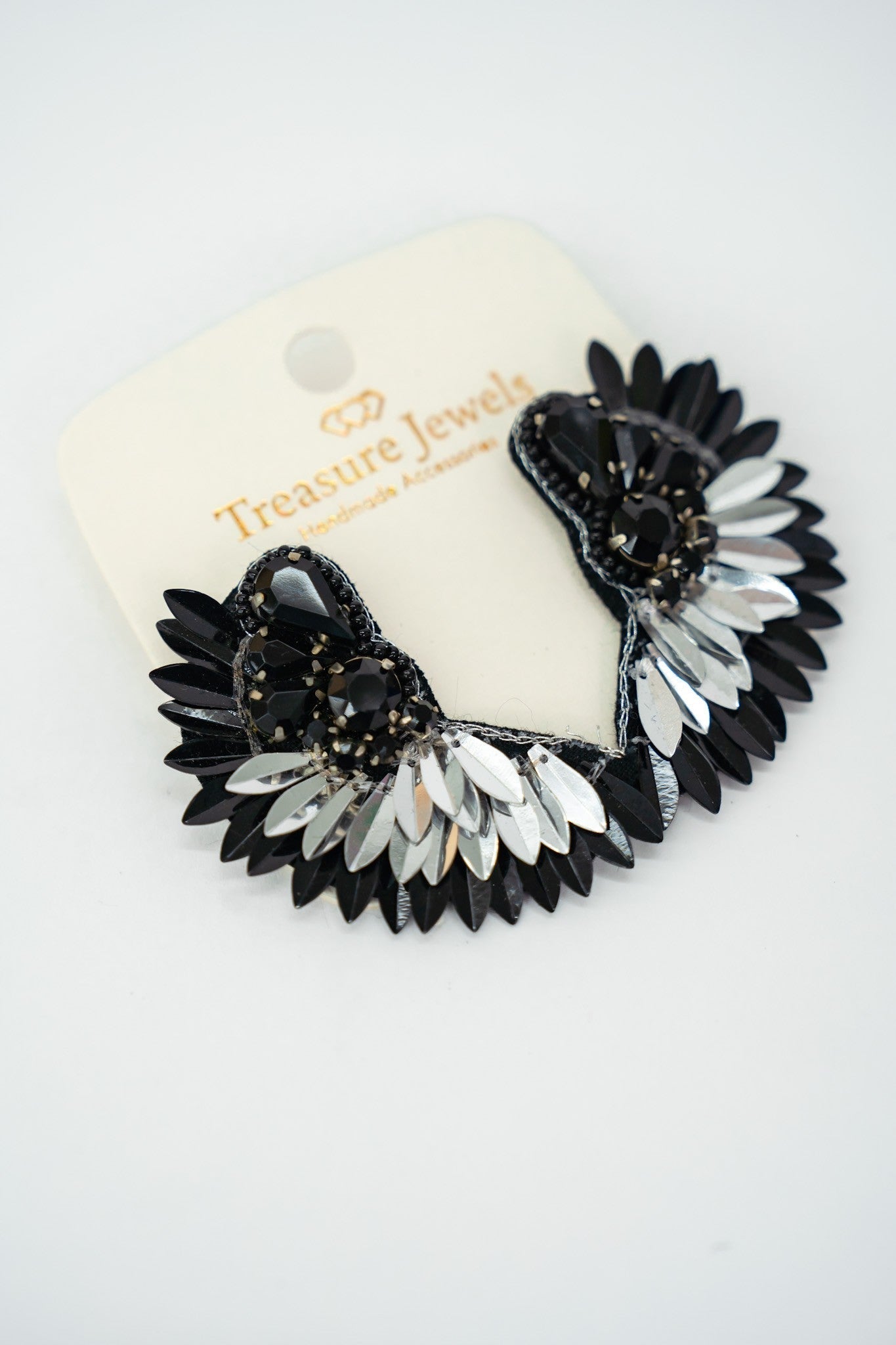 PF Steal-TJ Silver Black Fan Earrings