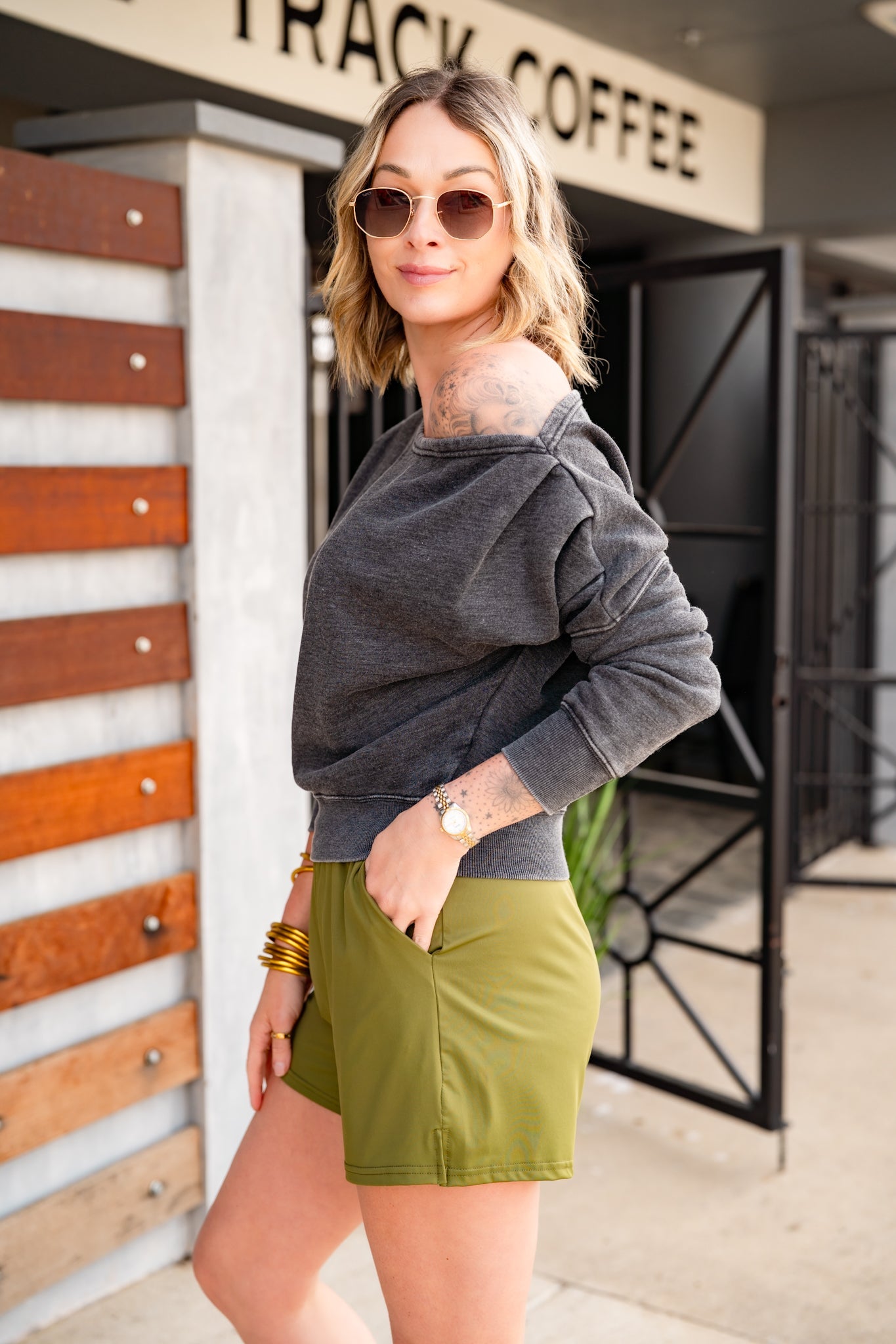 The Buckley Kat Slouch Pullover-5 Colors
