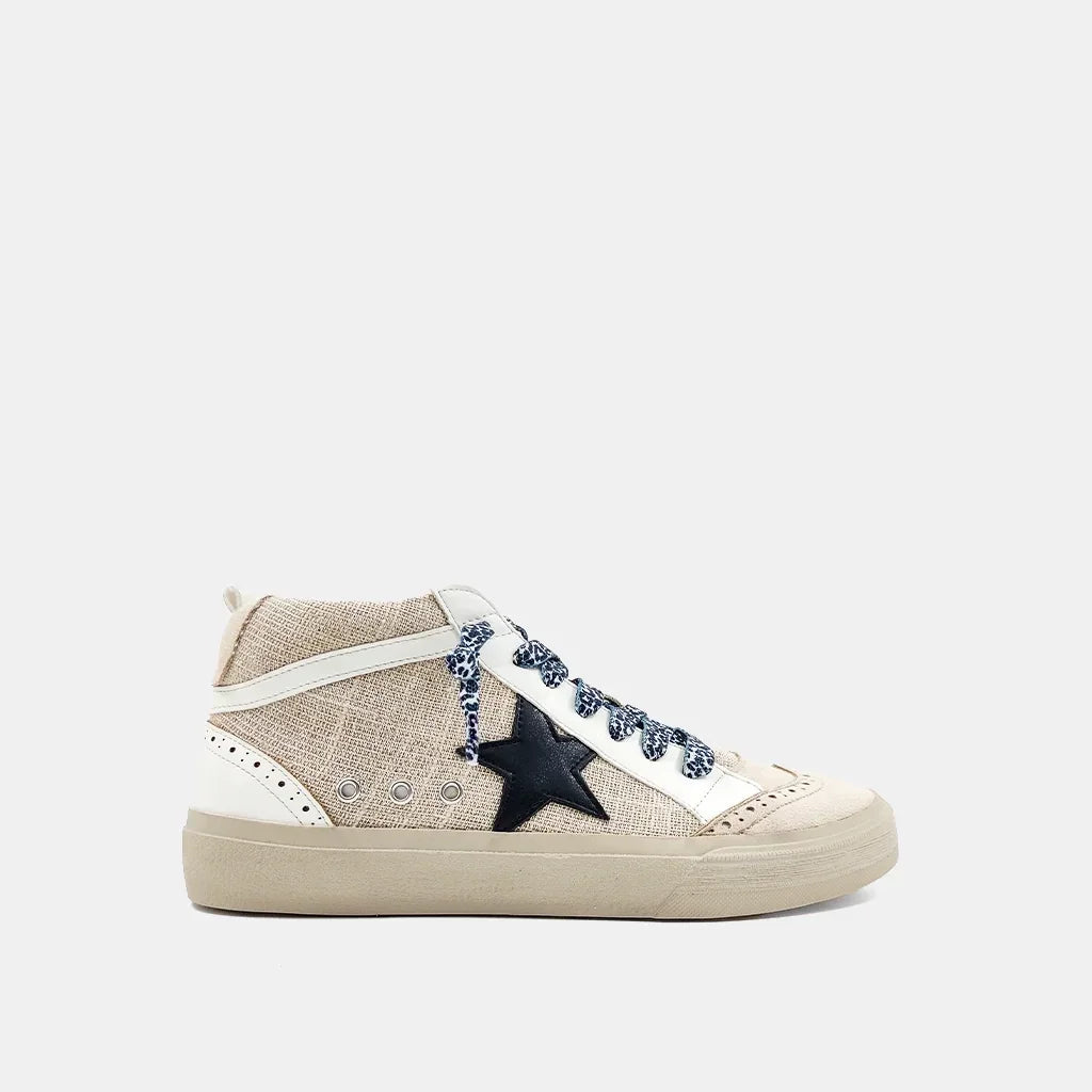 The Beige Canvas Paulina Sneaks