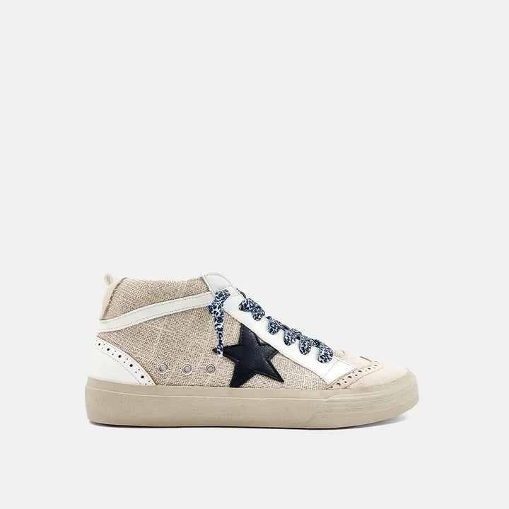 The Beige Canvas Paulina Sneaks