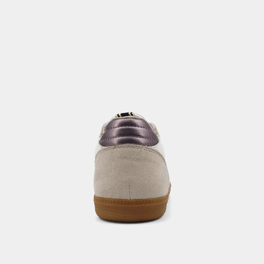 The Silver Sydney Sneaks