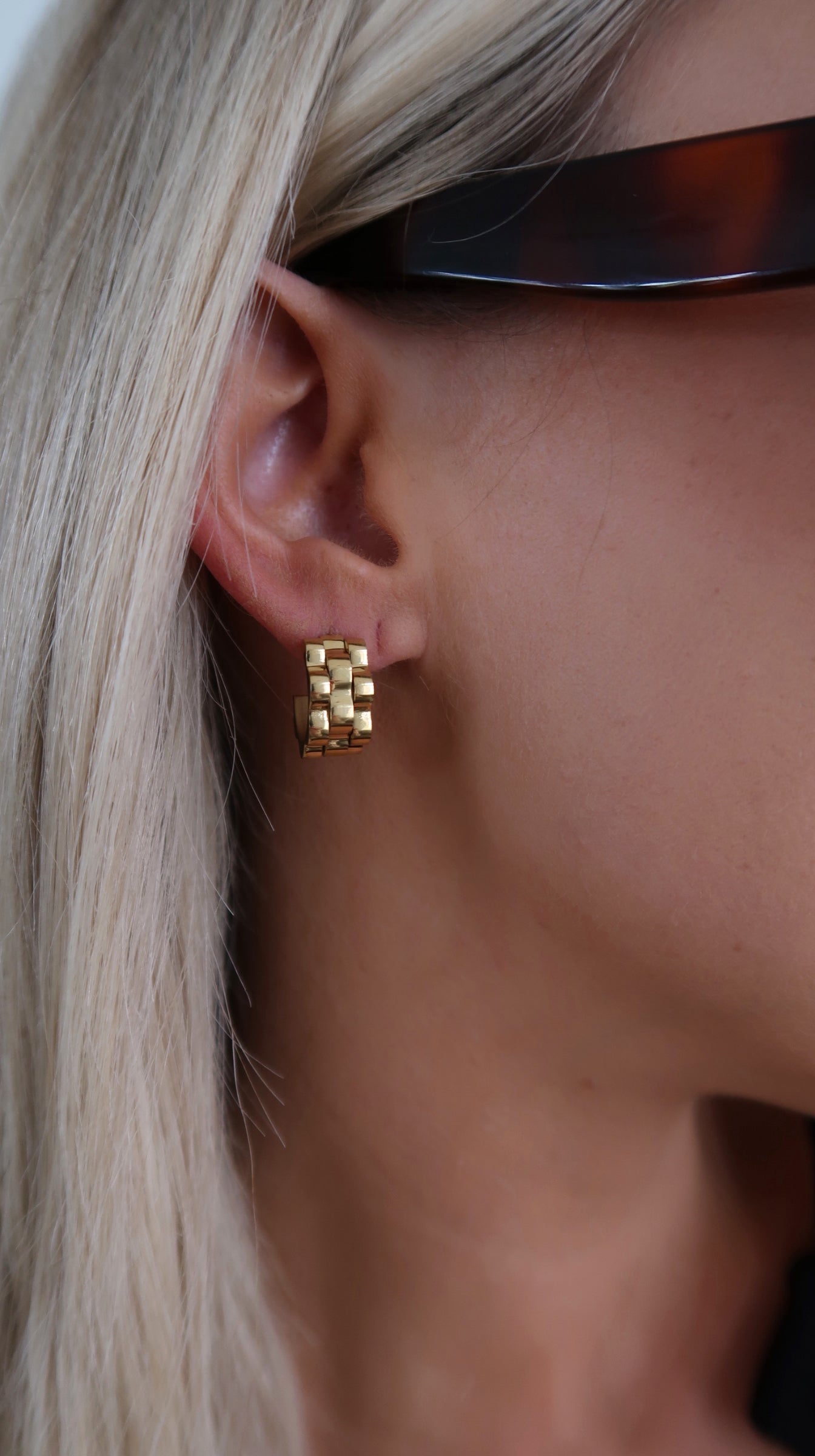 SMALL ROLLY EARRINGS