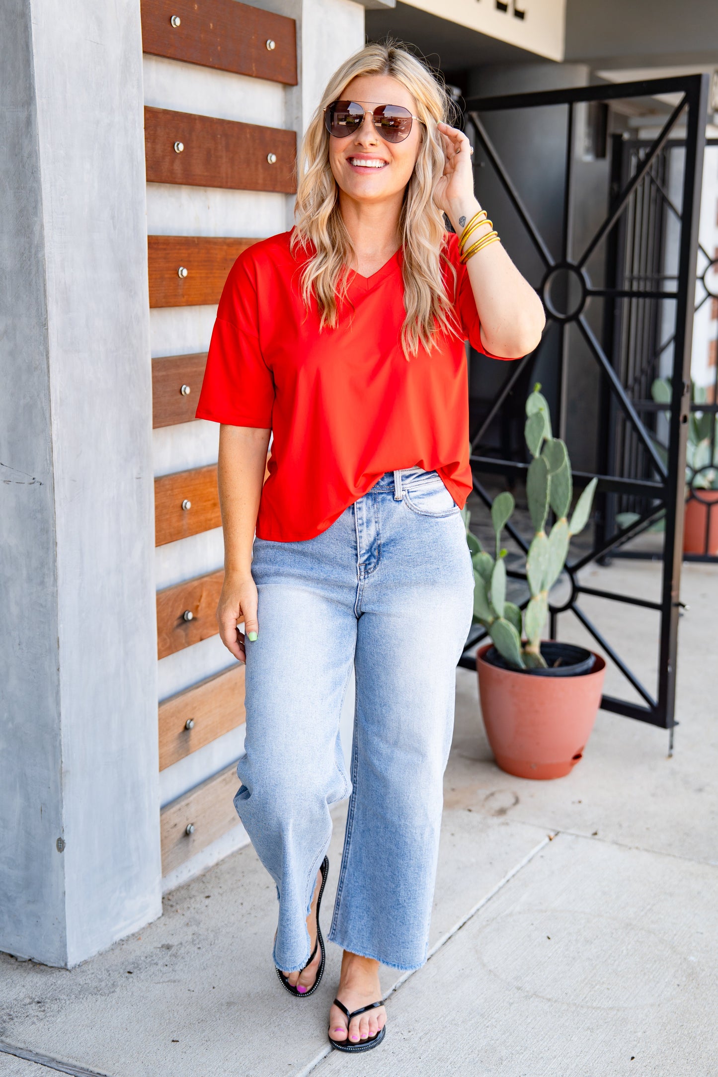 The Buckley Ash V Lite Tee-5 Colors